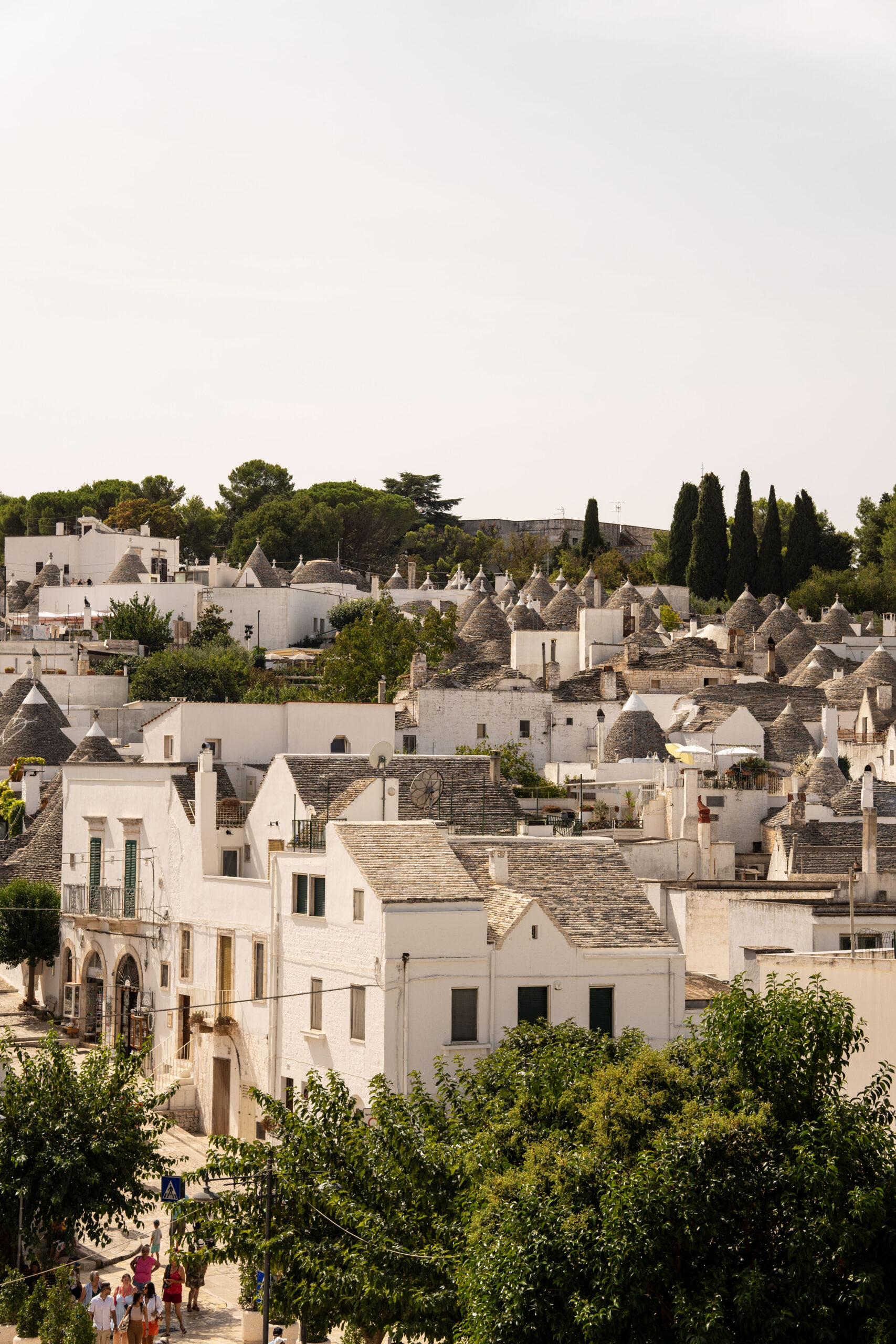 Punkt widokowy w Alberobello - Taras przy kościele Santa Lucia