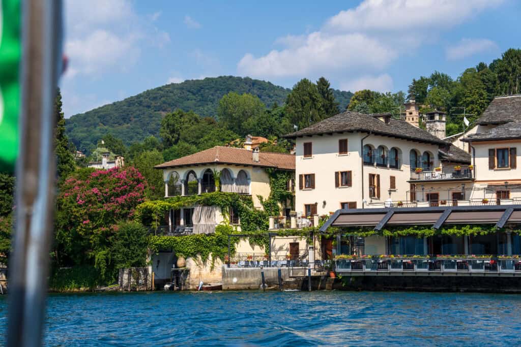 Malownicza panorama na Orta San Gulio