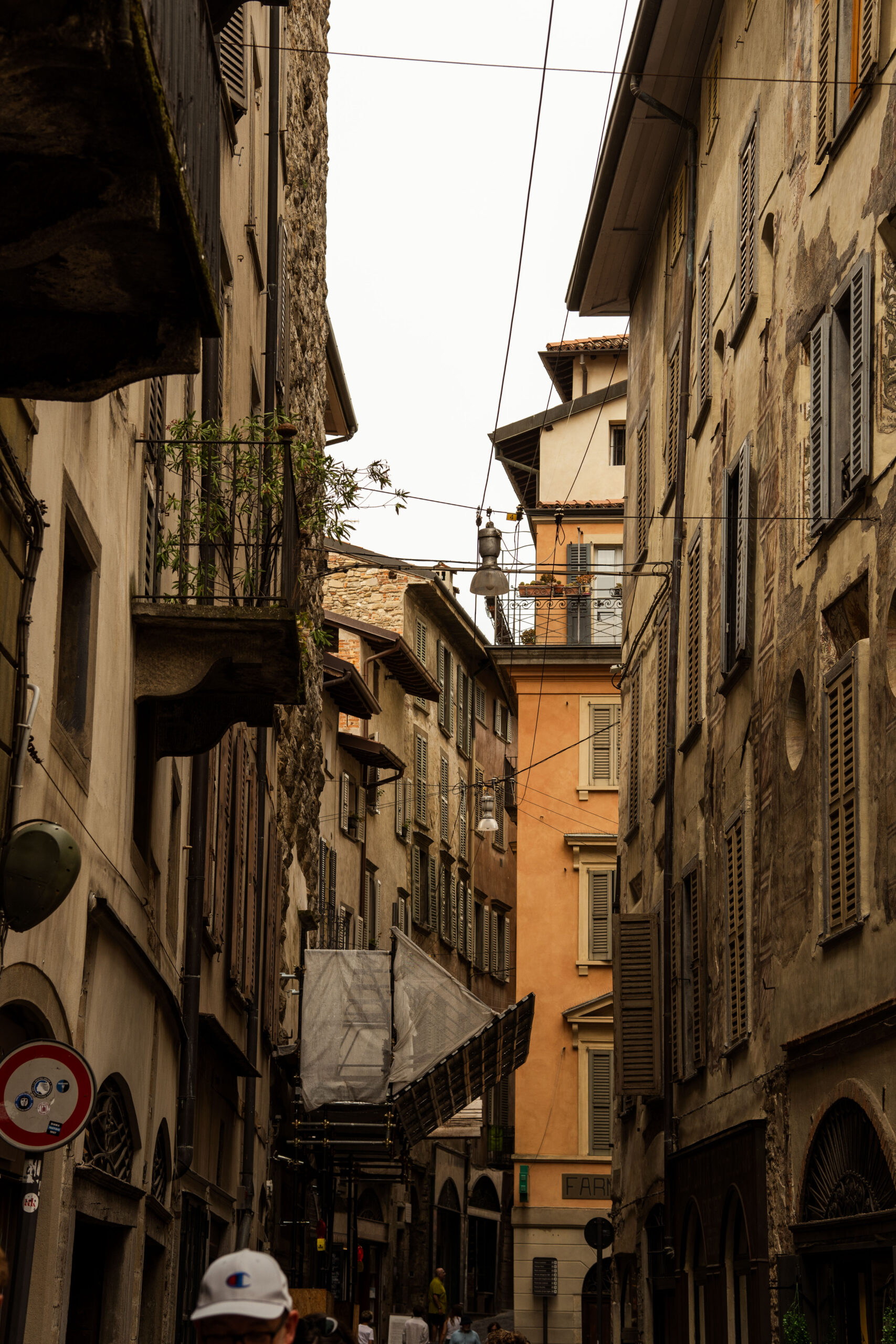 Spacerując ulicami Górnego Miasta, Bergamo Città Alta