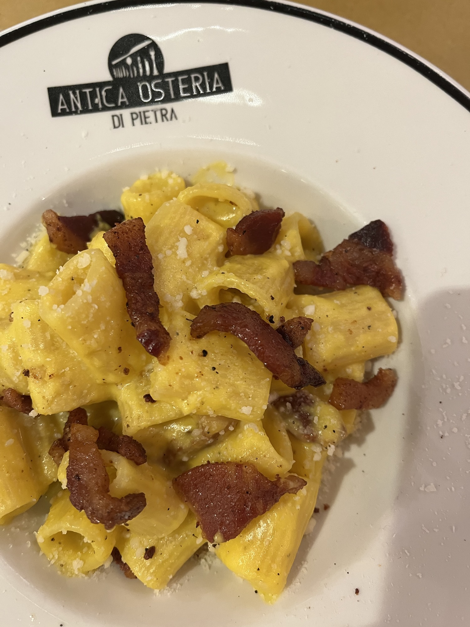 Carbonara, Antica Osteria di Pietra w Rzymie