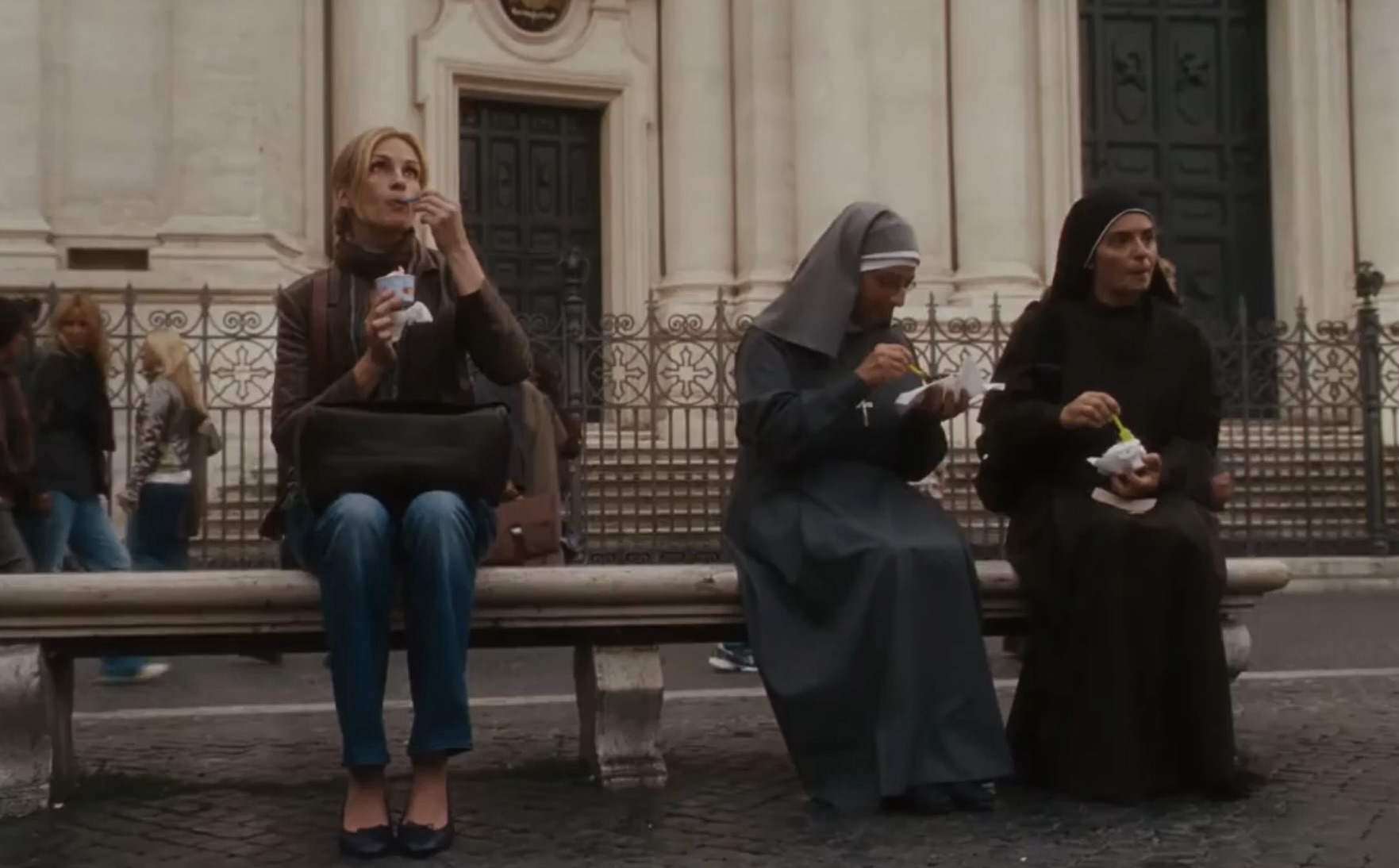 Kadr z filmu Jedz, módl się kochaj (2010, Eat, Pray, Love, Ryan Murphy)